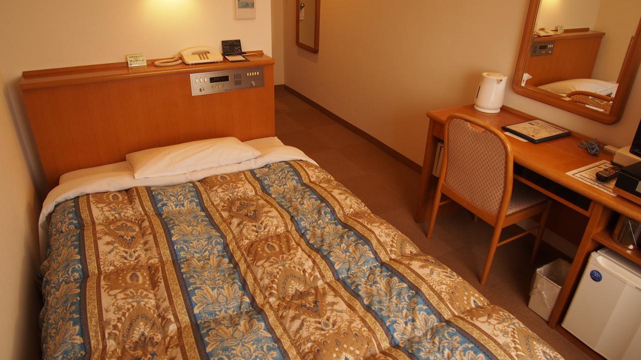 Persimmon Hotel Saitama Bagian luar foto